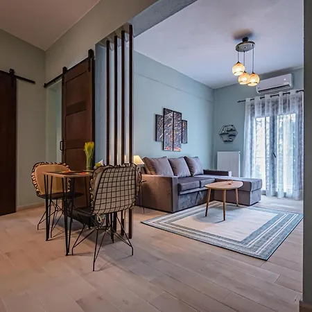 One Salonica Deluxe 2 Saloniki