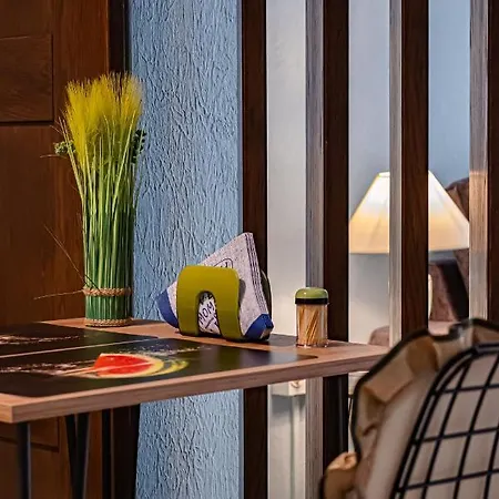 One Salonica Deluxe 2 テッサロニキ