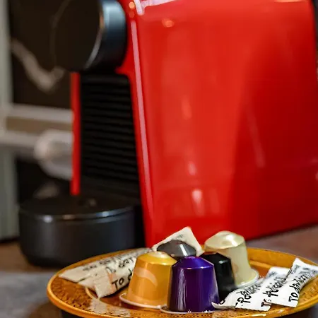 One Salonica Deluxe 2